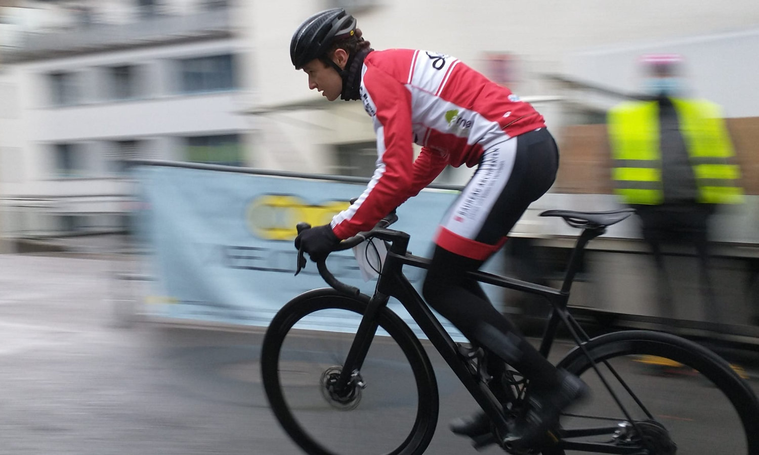 ganz schön schnell: Die Velociped Crew am Hilliminator